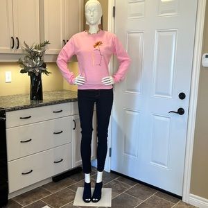 New Fits small so if you are size 7/8 this is for you